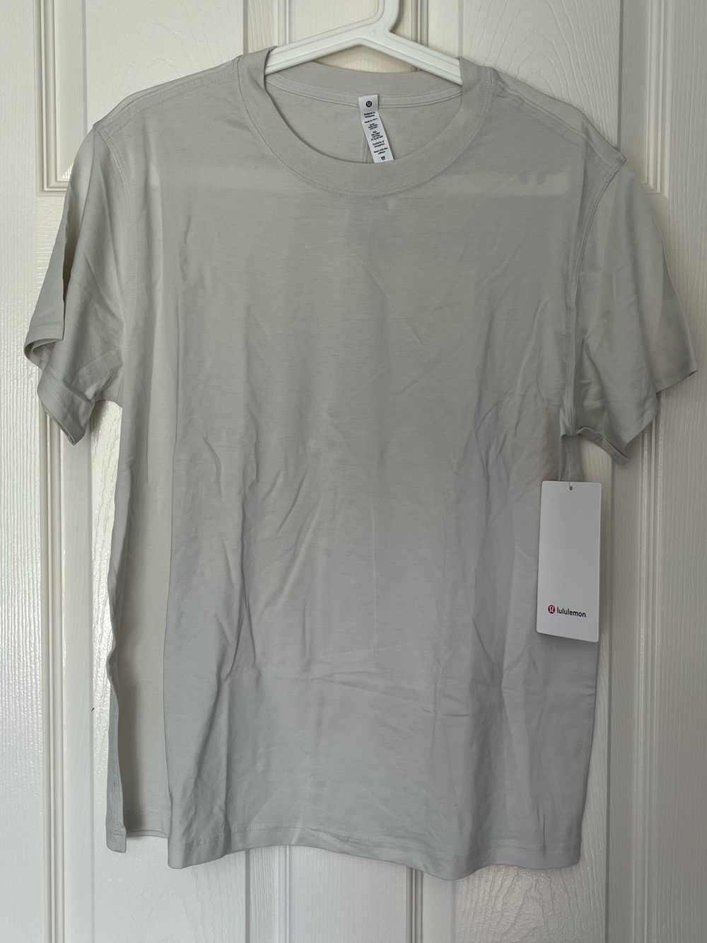 NWT Lululemon all yours tee - size 6